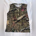 Mossy Oak  Women's Forest Camo Cut Off Tank Top With Graphic Size Large Photo 4