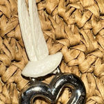 Brighton  Woven Straw Shoulder Bag Yellow Patent Leather  Tote Heart Charm Photo 10