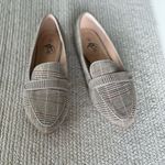Trary Gray White Burgundy Plaid Flat Loafers Size 6 Photo 2