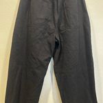 Universal Threads Women's Mid-Rise Barrel Leg Pull-On Pants - Universal Thread™ Black M Photo 4