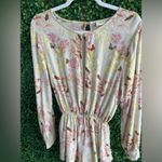 Audrey 3+1 - Floral & Butterfly Long Sleeve Romper - Plunging Neckline Photo 4