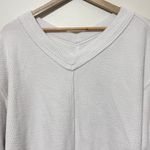 Aerie  Wonder Textured V-Neck Sweatshirt Size Small Oversized Ribbed White Photo 3