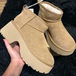 UGG  mustard seed wool platform heeled ankle boots booties shoes women’s 9 new Photo 0