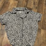 Anuschka Michelle Miller two piece shirt and shorts lounge set. Size large with Photo 1