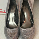 FINAL MARKDOWN Silver Women's Shoes 8 Photo 0