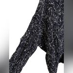 HYFVE NWT  Women’s Cable Knit Sweater with Hoodie Size M Photo 5