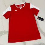 Under Armour NWT Athletic Heat Gear Soccer Jersey Women's Medium Loose Fit Red Photo 0