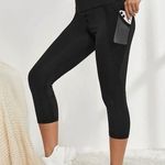 SheIn NEW High Rise Crop Leggings Pockets Stretch Slimming Black Medium Women’s Photo 0