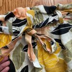 Rachel Zoe 100% Linen Multi Color Floral Shorts Size Small Photo 1