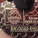 Disney  2015 Emoji Blitz Cheshire Cat Heart Eyes Alice in Wonderland Pin Photo 3