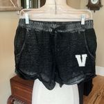 True Craft Comfy Black Shorts Photo 3