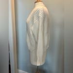 Sage The Label  Renaissance V neck long sleeve sweater size Large Photo 7