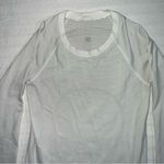 Lululemon Swiftly Tech Long Sleeve Womens Size 2 Workout Sports Antimicrobial White Photo 2