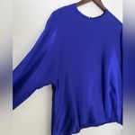 Dana Buchman VTG  Royal Blue  Liquid Silk Top Crew Neck  Colorful Quiet Luxury Photo 3
