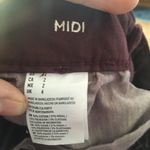 American Eagle  Midi stretch maroon shorts Photo 3