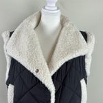 BLANK NYC Blank NYC for REVOLVE Reversible Quilted Sherpa Cropped Boxy Vest Size Medium Photo 3