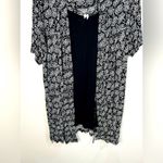 Modern Luxury Carole Hochman Black Floral Sleepwear Set Small Robe & Chemise Photo 4