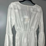 Raga NWT  Jaya Dress White Embroidered Floral Mini Dress Bell Sleeves Size S Photo 3