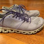 on cloud  Shoes Photo 1