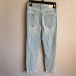 Kendall + Kylie NWT  The Icon High Rise Straight Light Wash Blue Jeans Womens 27 Photo 5