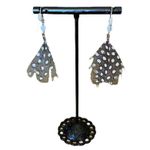 Claire's Feather Dangle Earrings Black & White Photo 1