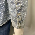 Anthropologie  Daniel Rainn Star Print Snap Front Denim Chambray Top Size M Photo 4