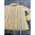 Vintage made in Italy for Stewart’s Baltimore cream wool sweater size S Photo 6
