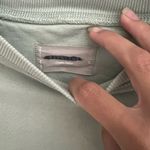 Everlane organic cotton cropped crewneck sweatshirt Photo 5