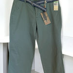 Dockers  Oh My Soft‎ Capri Khaki Diem Size 8 NWT Photo 0