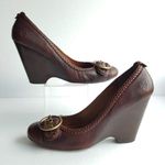 Frye Brown Leather HANNAH PUMP Wedge Buckle Photo 4
