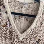 White Birch  blouse cheetah‎ animal print floral size L Photo 3