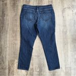 Old Navy Women's Jeans 14 Short Dark Wash
Classic Fit Photo 5