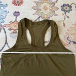 Athleta  Momentum Seamless Tank Top Women's Large Acacia Olive Photo 1