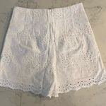 ZARA  Women's White Eyelet High Rise Shorts Size XS New Photo 8