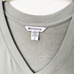 Athleta [] Fern Green Step Forward Sweatshirt Tee Short Sleeve V-Neck Sz Large L Photo 10