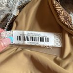 Devon Windsor  Jayden Bottom Photo 3