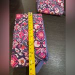 Vera Bradley Floral Patterned Card holder. . Photo 5