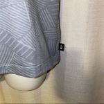 The North Face Women Marina Luxe short sleeve shirt in Gray size small π Photo 8