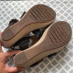 Clarks Women's  Calsynn Reece Artesian Sandal Wedges Size 10 EUC #3170 Photo 4