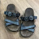 TAOS | Oasis Leather Strappy Silver Metallic Medallion Sandals Size 7 Photo 1