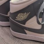 Nike Jordan Nike Air Jordan 1 Mid Women’s  Photo 6