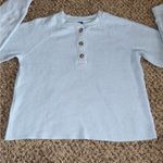 Old Navy  Women's Light Blue Long Sleeve Plush Tee Size‎ Small Photo 1