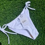 Princess Polly NWT  White Textured Bikini Bottoms Photo 1