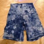 Lululemon  Align Biker Shorts 6" Photo 0