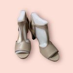 Easy Street  Beige T-Strap Heels Sz 8 Photo 3
