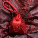 Jessica McClintock EUC darling  red beaded evening bag Photo 1