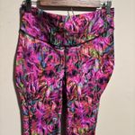 Lululemon Base Pace High-Rise Running Tight 25"
Hyper Flow Pink Multi- Size 12 Photo 2