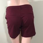 Old Navy NWOT Everyday Shorts Chinos Wine Berry Photo 4
