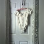 Princess Polly  Ruffled Chataway Bodysuit top women size 6 tie front Photo 1