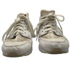 Nike  Air Huarache Run GS Women 7Y White Sneakers Streetwear Athleisure Casual Photo 2